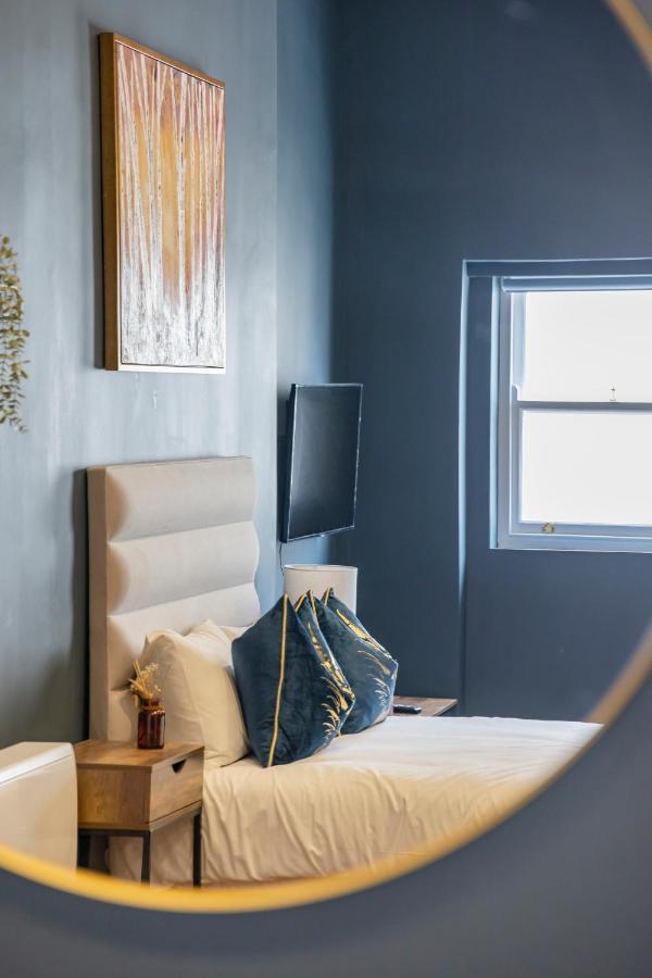 דירות Morden Studio Flat Moments Away From Brighton Seafront מראה חיצוני תמונה